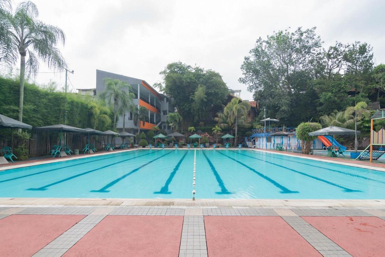 Urbanview Hotel Sagara Bogor Exterior foto